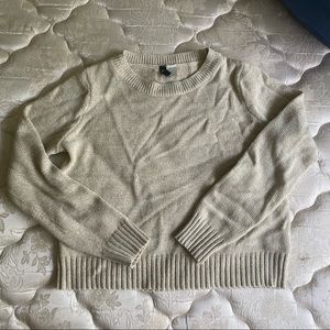 H&M (Divided) XS beige fitted sweater